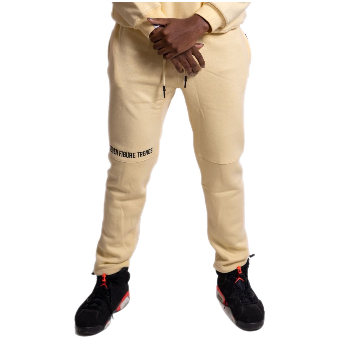 Leo Gold Tech Joggers