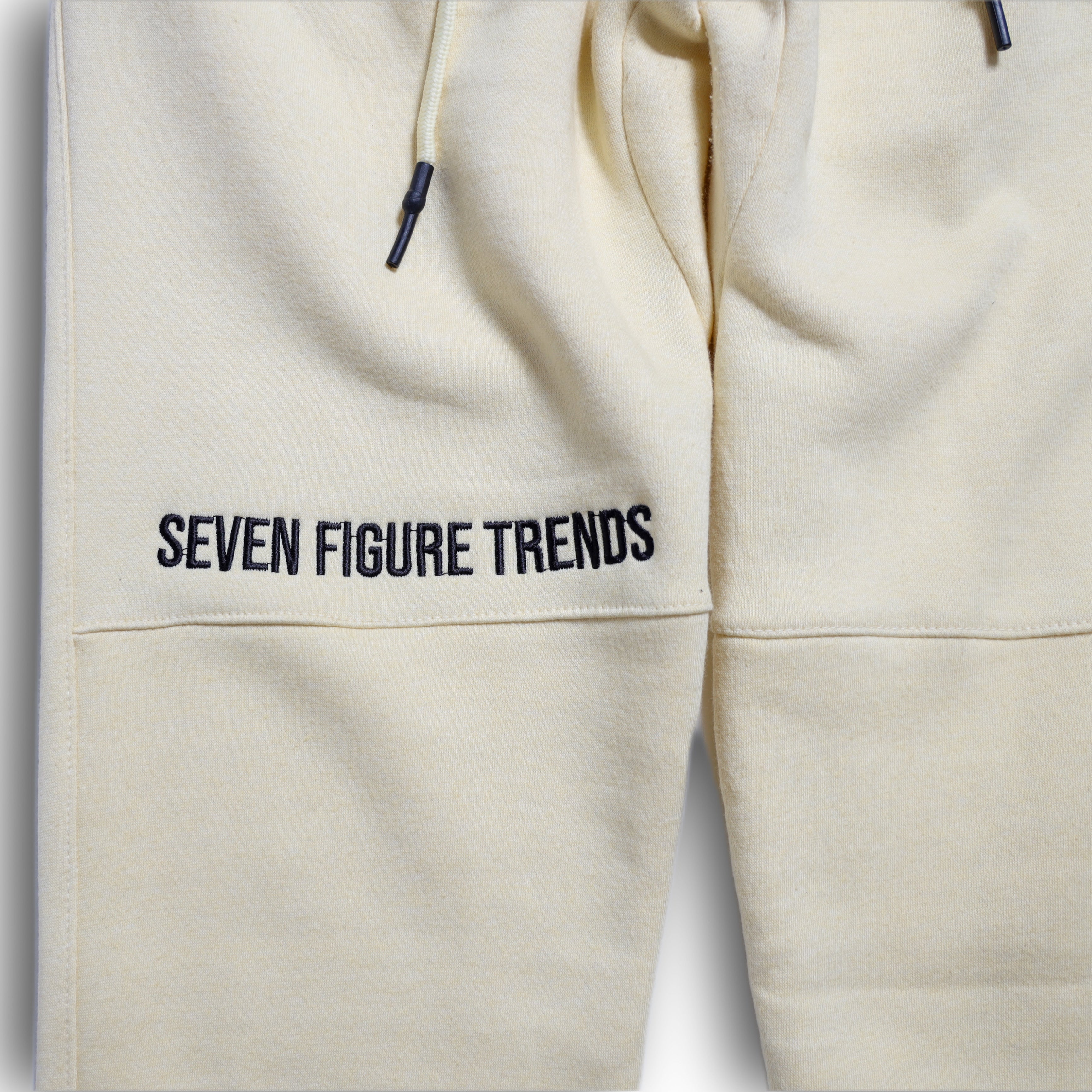 Leo Gold Tech Joggers